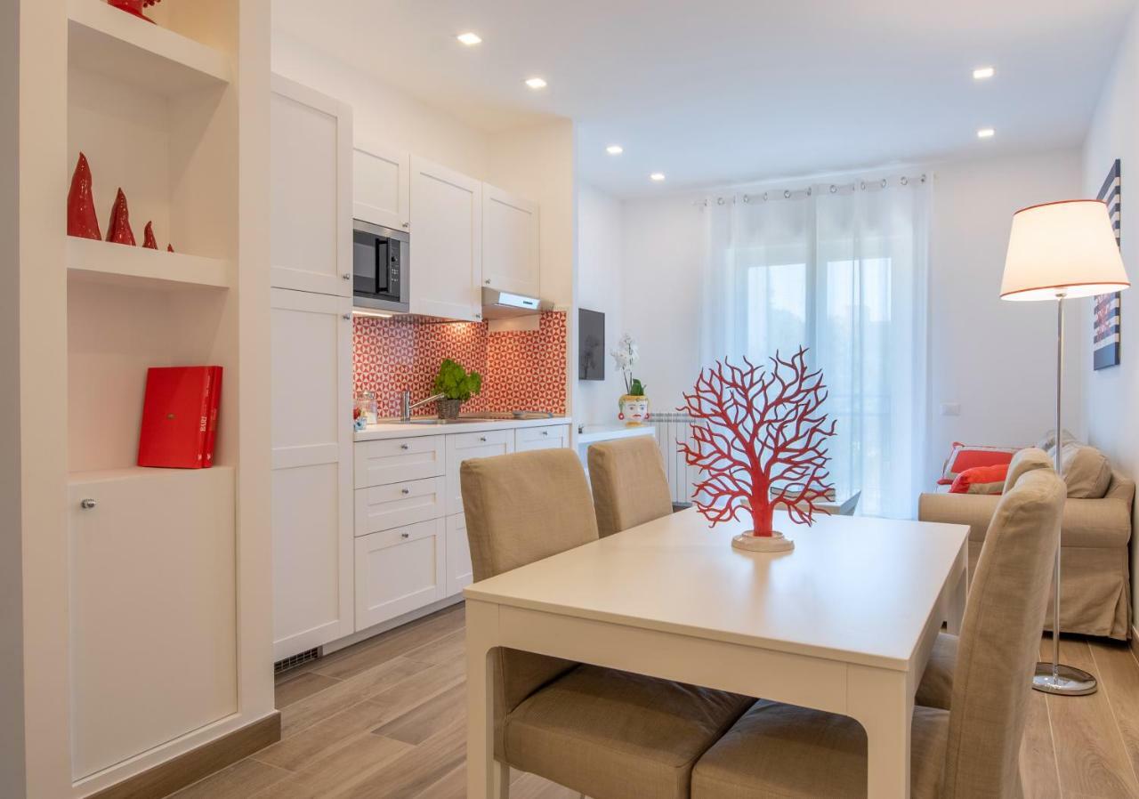 Solymar Apartments ソレント エクステリア 写真